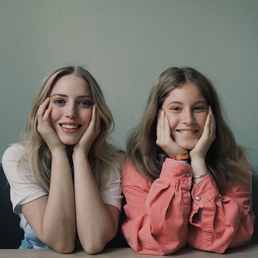 Nova Tess & Julika