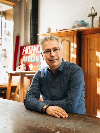 Marc Dekker