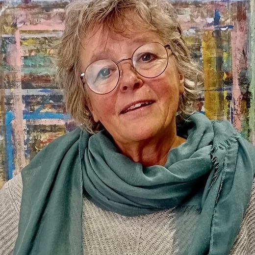 Cora Vries